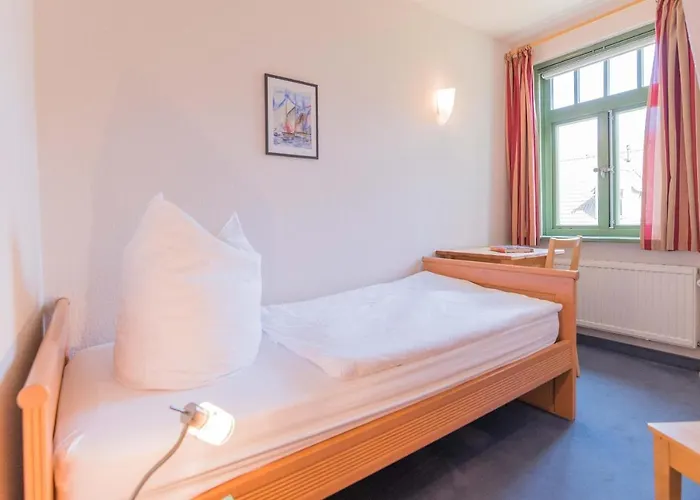 Ferienhaussiedlung Strandperlen Kuestenhof 1c *